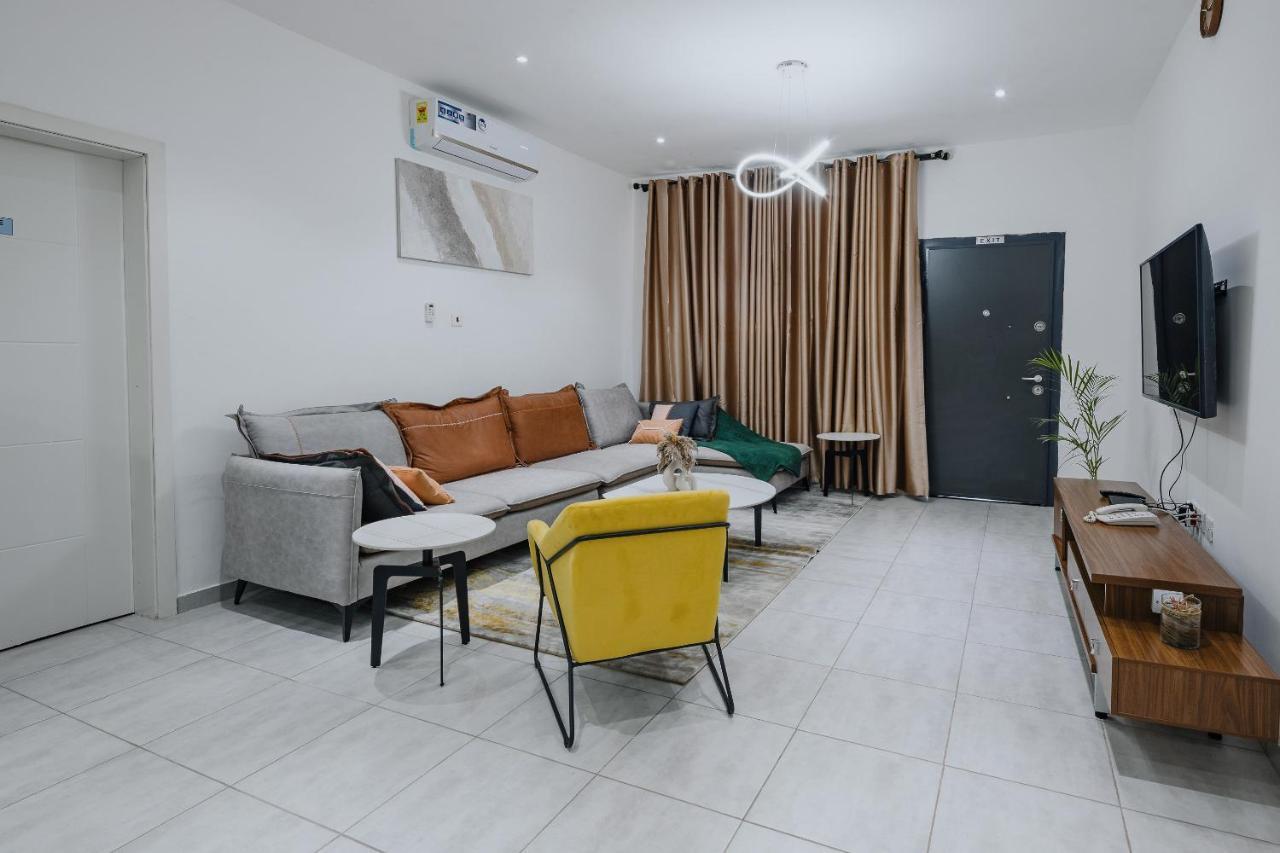 The Avery Apartments At Odomaa Place B, East Airport Akra Dış mekan fotoğraf