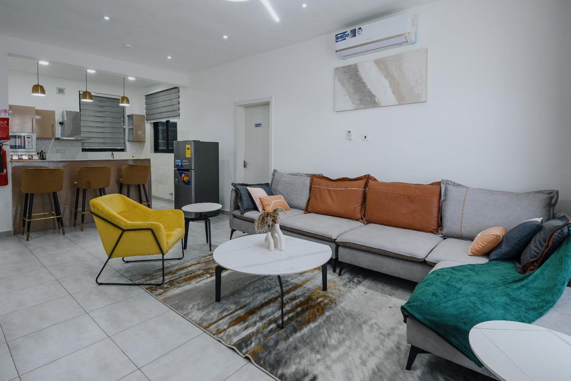 The Avery Apartments At Odomaa Place B, East Airport Akra Dış mekan fotoğraf