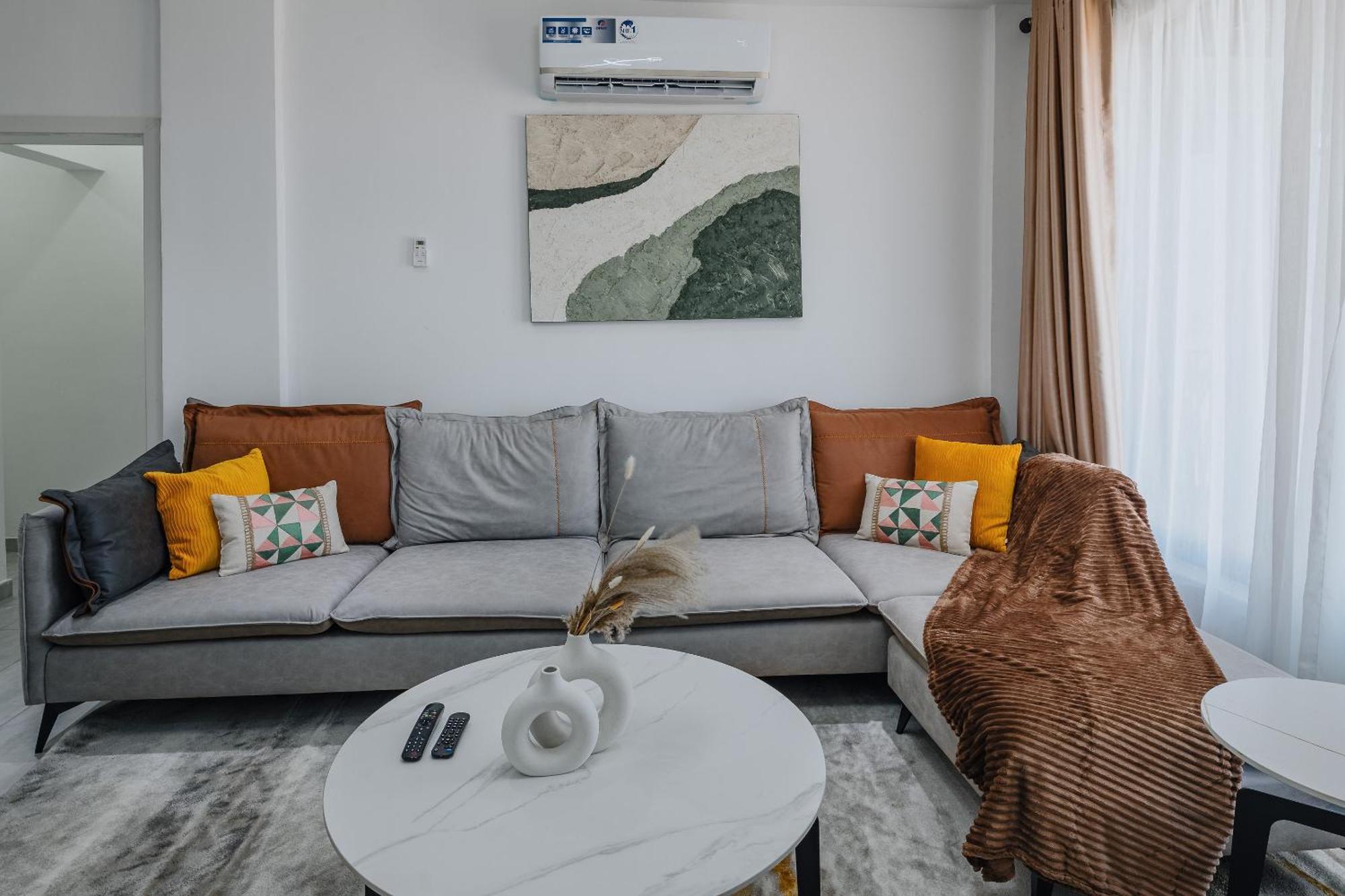 The Avery Apartments At Odomaa Place B, East Airport Akra Dış mekan fotoğraf
